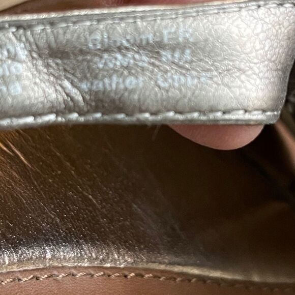 Kenneth Cole Reaction Bloom Sandals - Picture 7 of 7